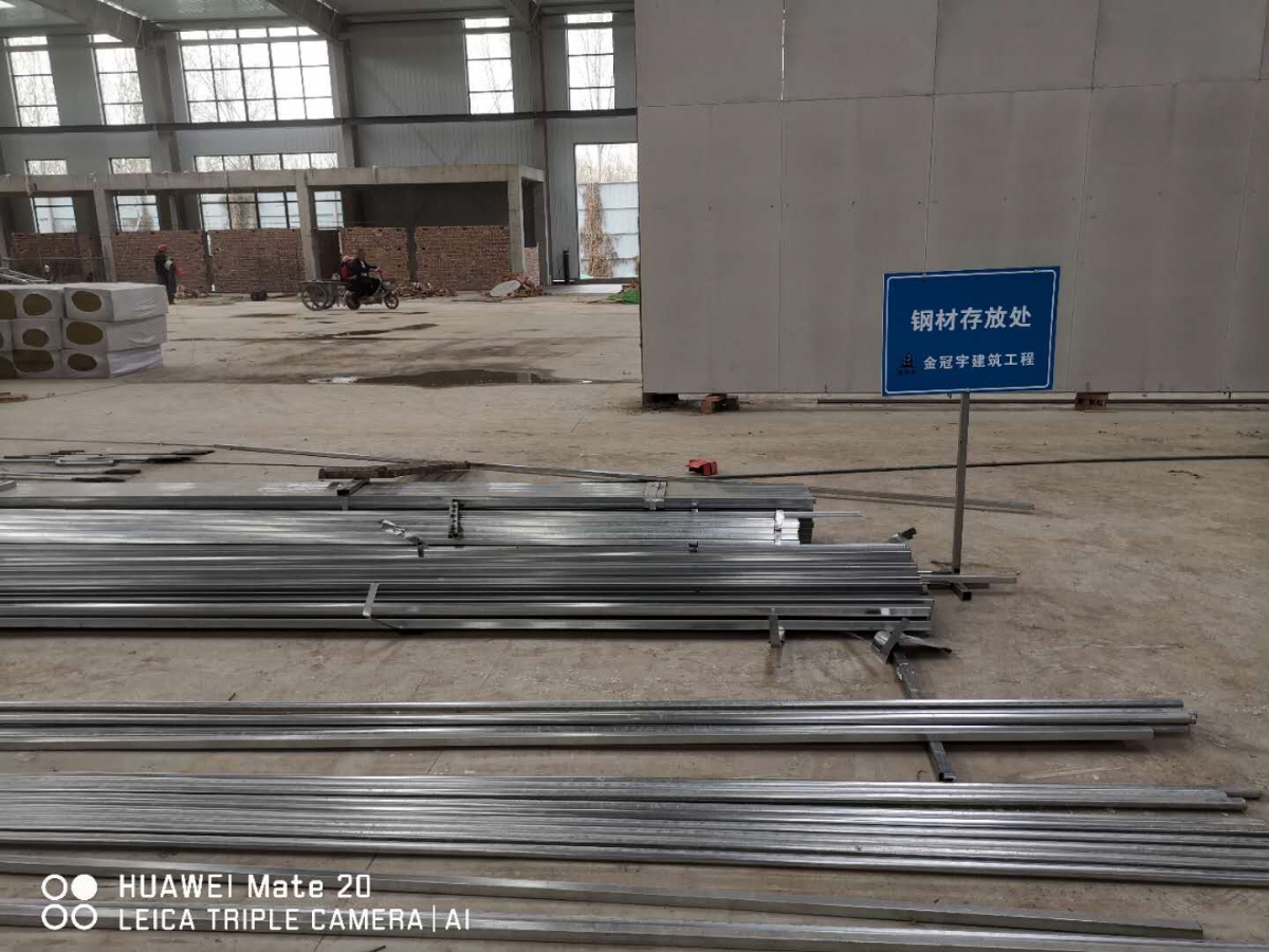 山東鋼結(jié)構(gòu)廠家：建造鋼結(jié)構(gòu)廠房需要多少錢？